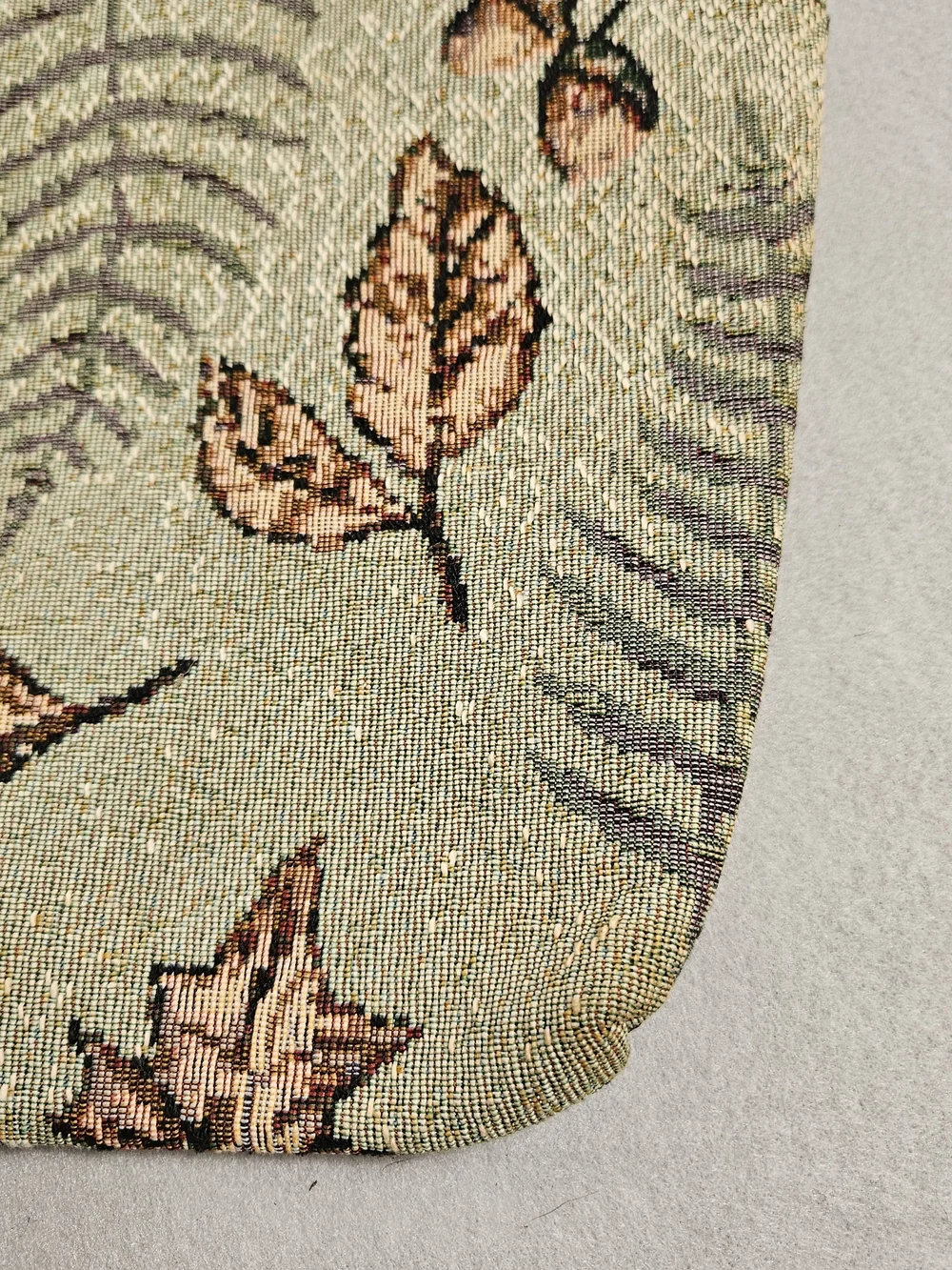 Isabella's Journey Wildwood Lodge Tapestry Cosmetic Bag